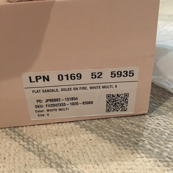 white, platform sandals - Picture 6 of 6